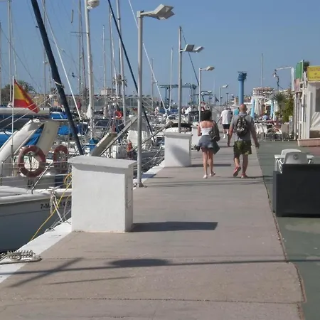 Puerto I Playa * 푸엔히롤라